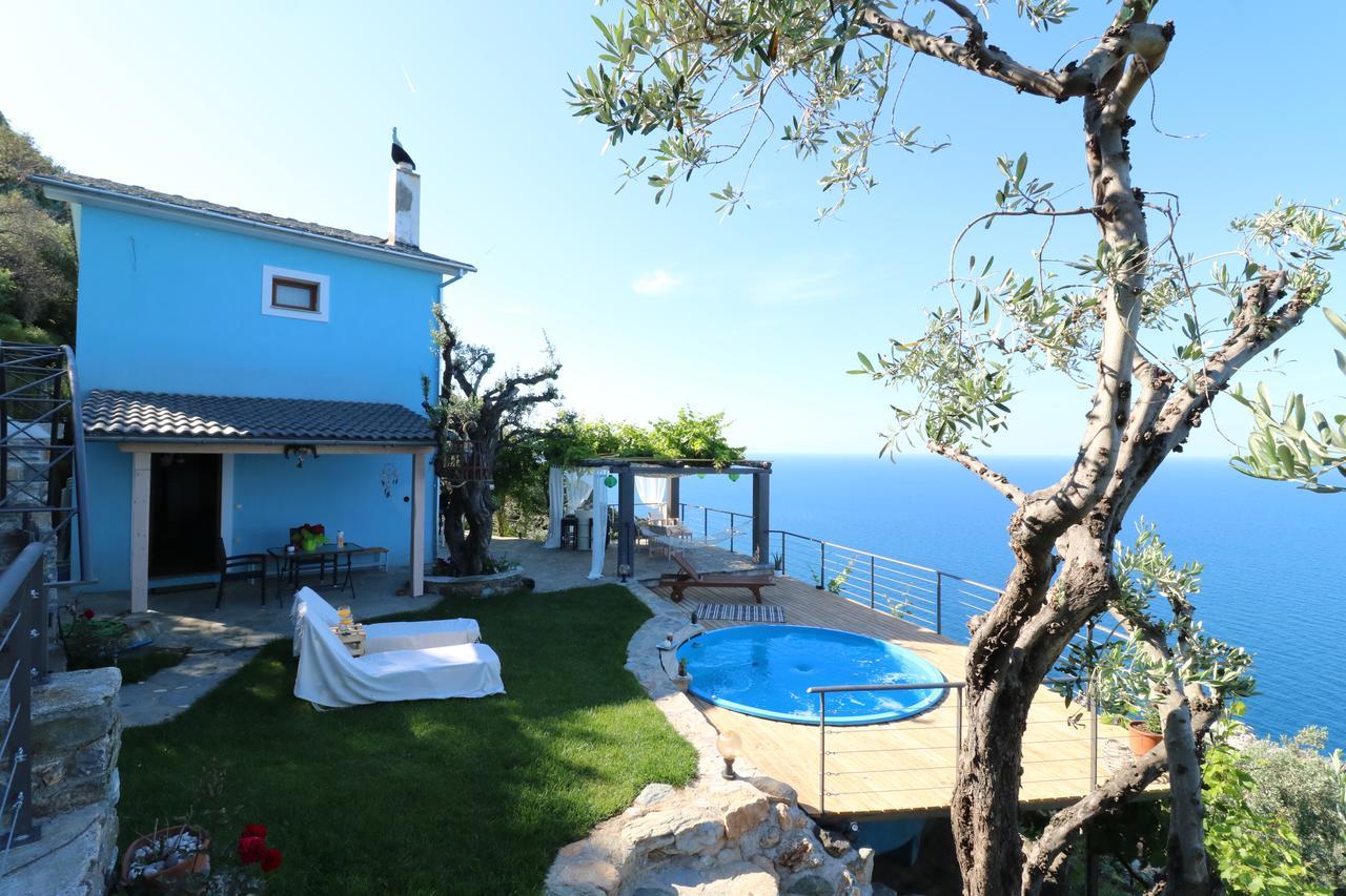 Fakistra'S Blue House Villa ซาการาดา ภายนอก รูปภาพ