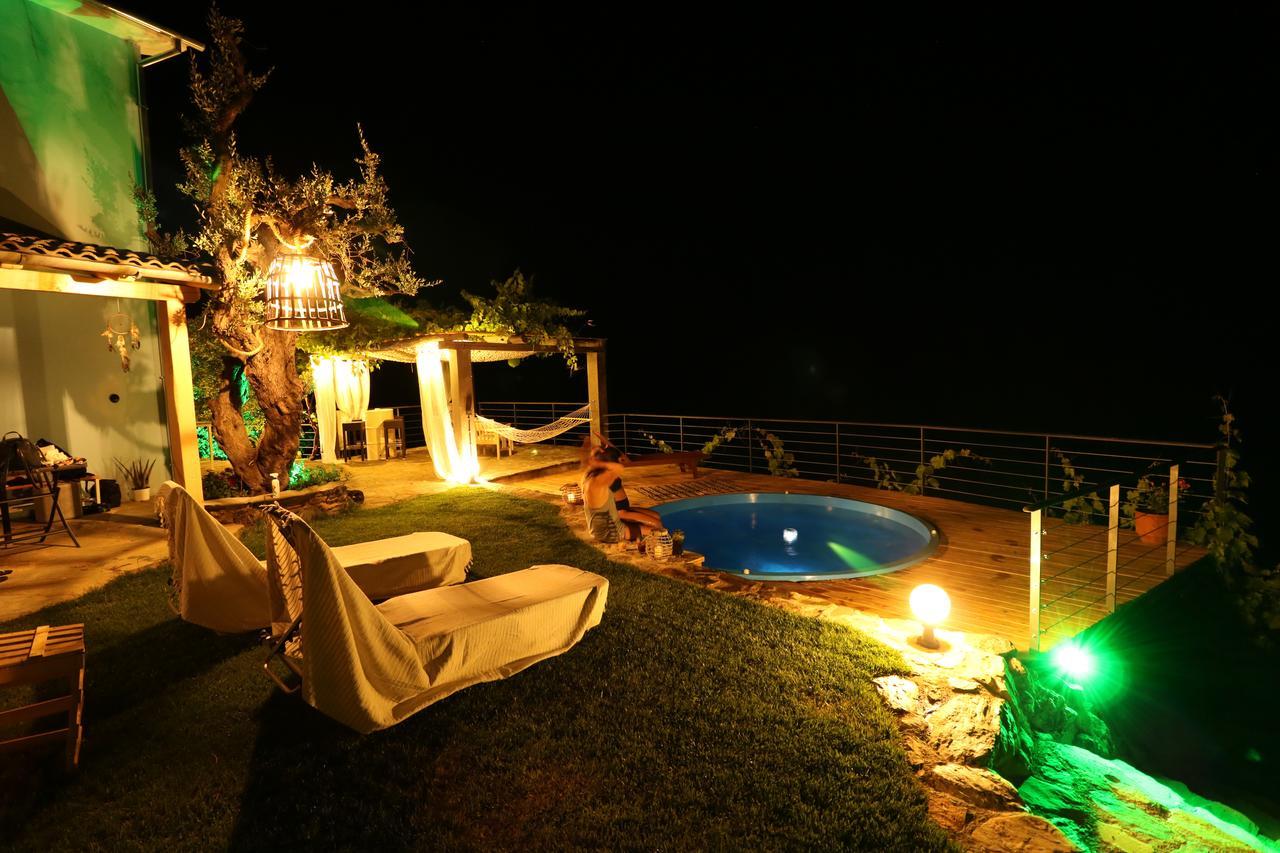 Fakistra'S Blue House Villa ซาการาดา ภายนอก รูปภาพ
